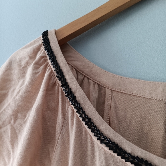 Y2K 2b Bebe Cream Black Beaded Accent Tunic Top M - Picture 5 of 10